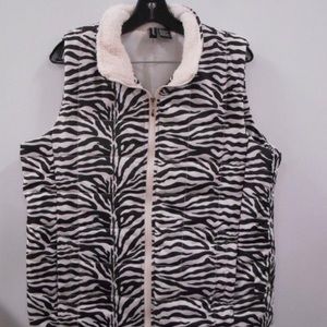Women's L Jason Maxwell Zebra Print Puffy Vest